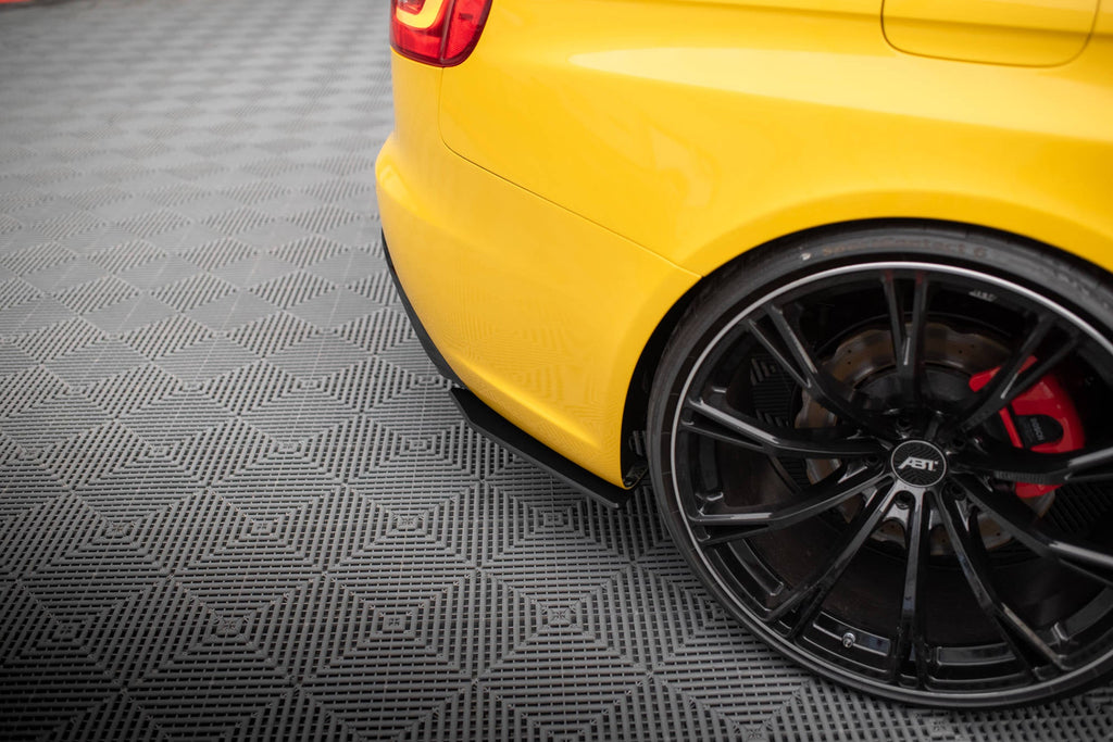 Splitters laterales traseros Street Pro Audi RS4 B8