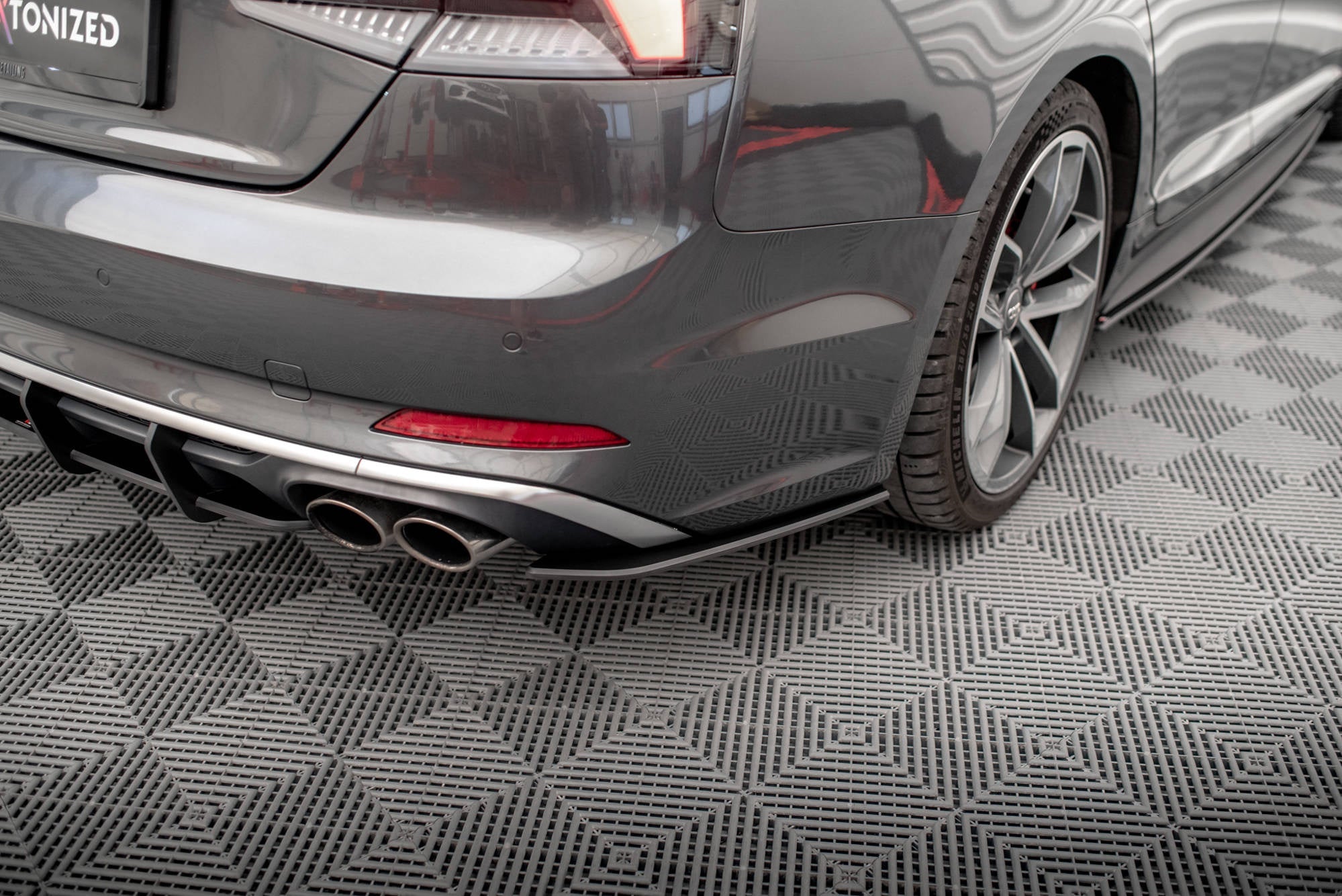 Splitters laterales traseros Street Pro Audi S5 Sportback F5