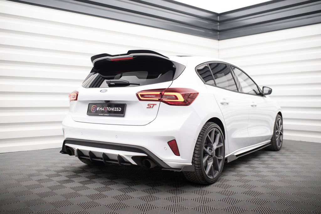 Splitters laterales traseros Street Pro + Flaps Ford Focus ST Mk4