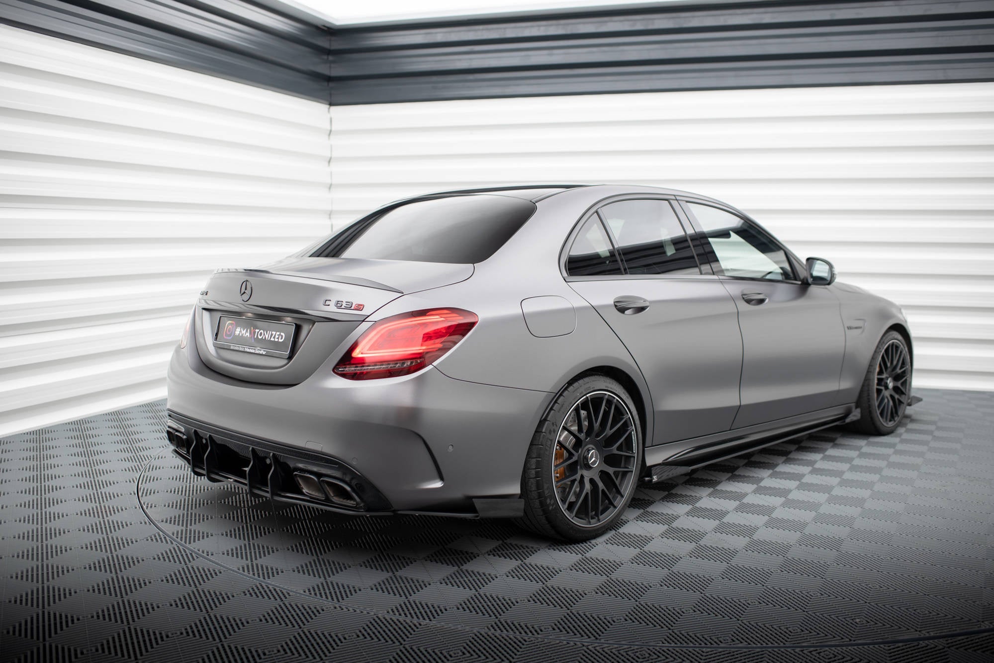 Splitters laterales traseros Street Pro Flaps Mercedes AMG C63 Berlina Sedán Familiar W205 Facelift