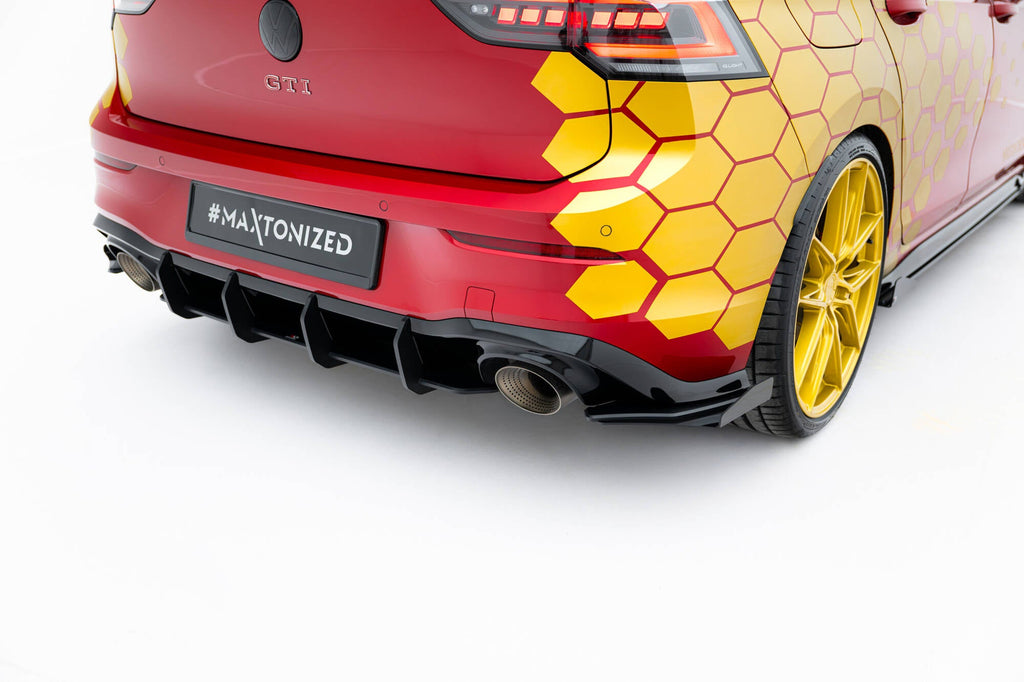 Splitters laterales traseros Street Pro + Flaps Volkswagen Golf GTI Clubsport Mk8 Facelift