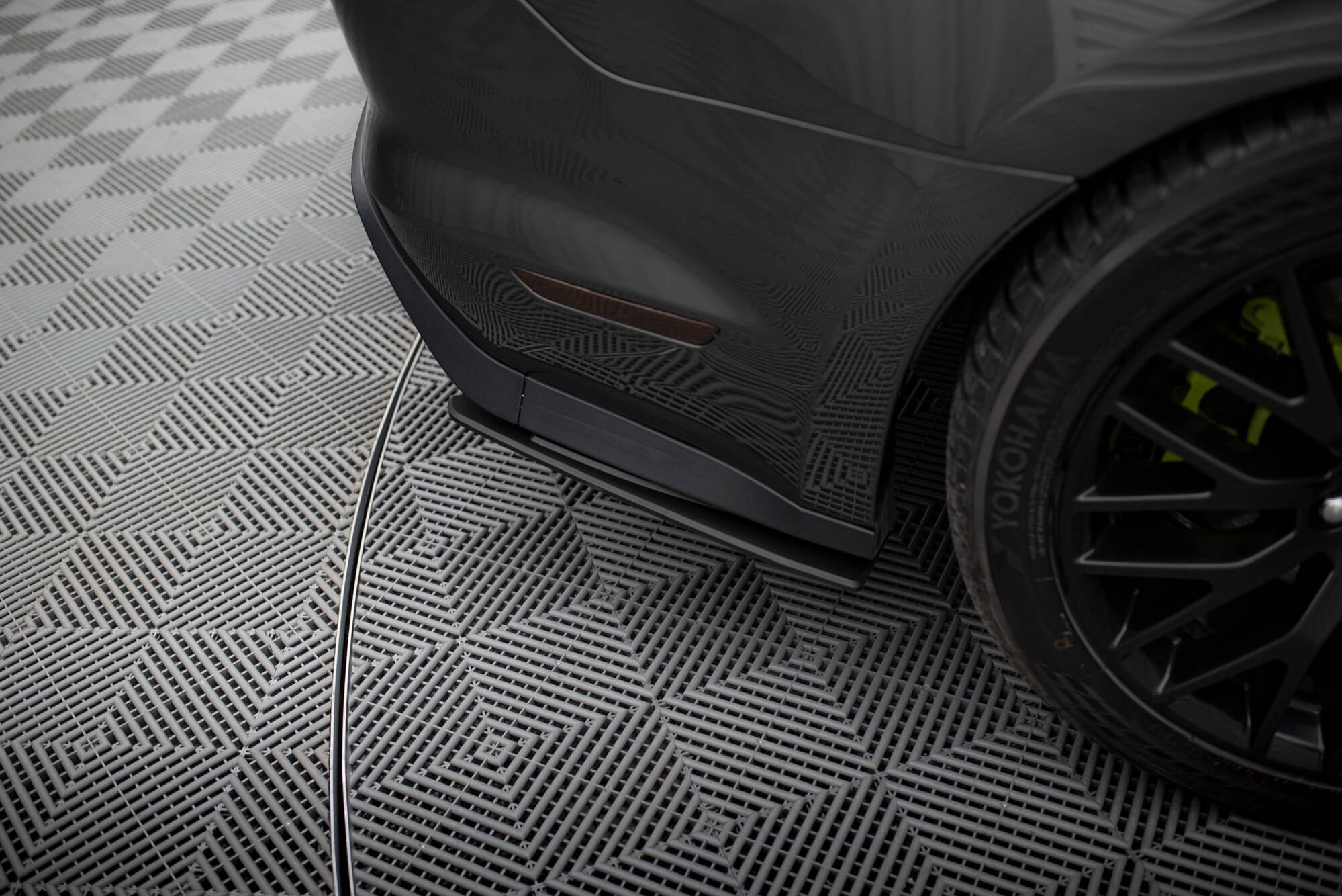 Splitters laterales traseros Street Pro Ford Mustang GT Mk6