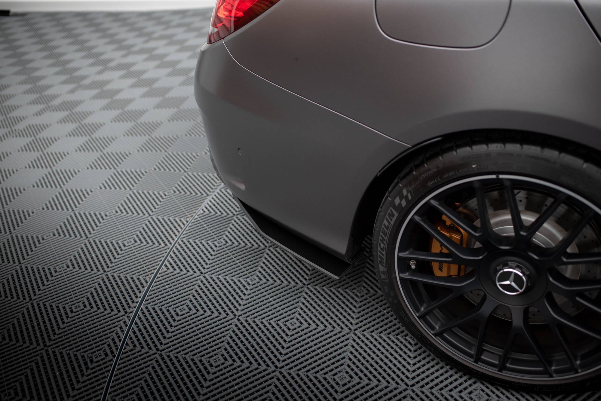 Splitters laterales traseros Street Pro Mercedes-AMG C63 Berlina Sedan Familiar W205 Facelift