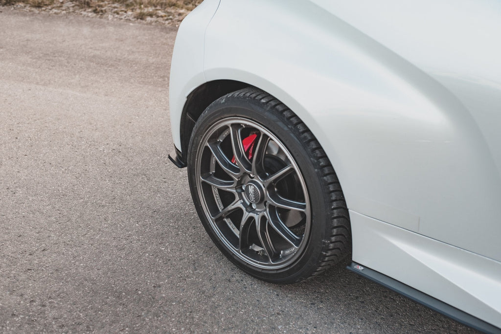 Splitters laterales traseros Street Pro Toyota GR Yaris Mk4