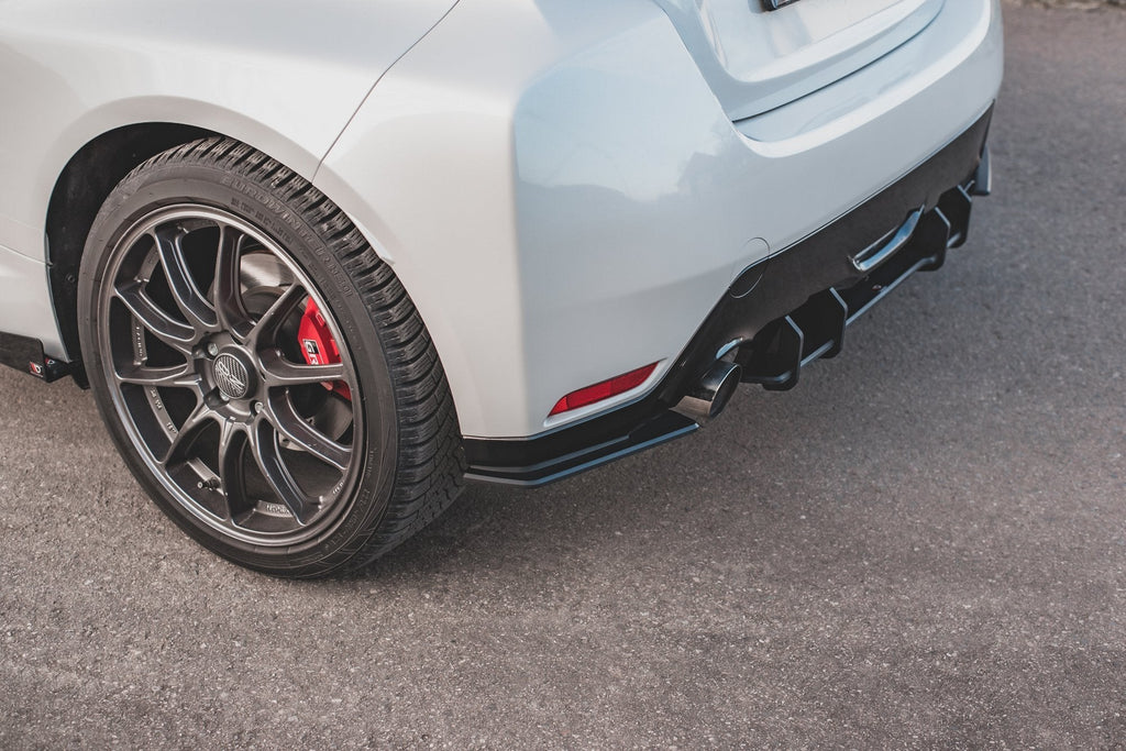 Splitters laterales traseros Street Pro Toyota GR Yaris Mk4