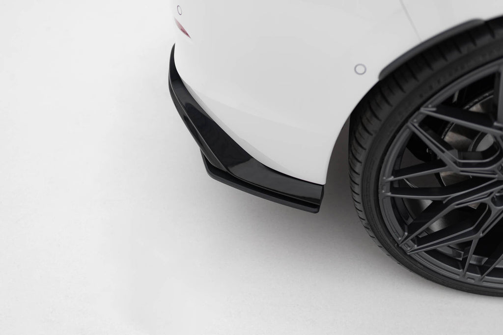 Splitters laterales traseros Street Pro V1 Volkswagen Golf GTI Mk8