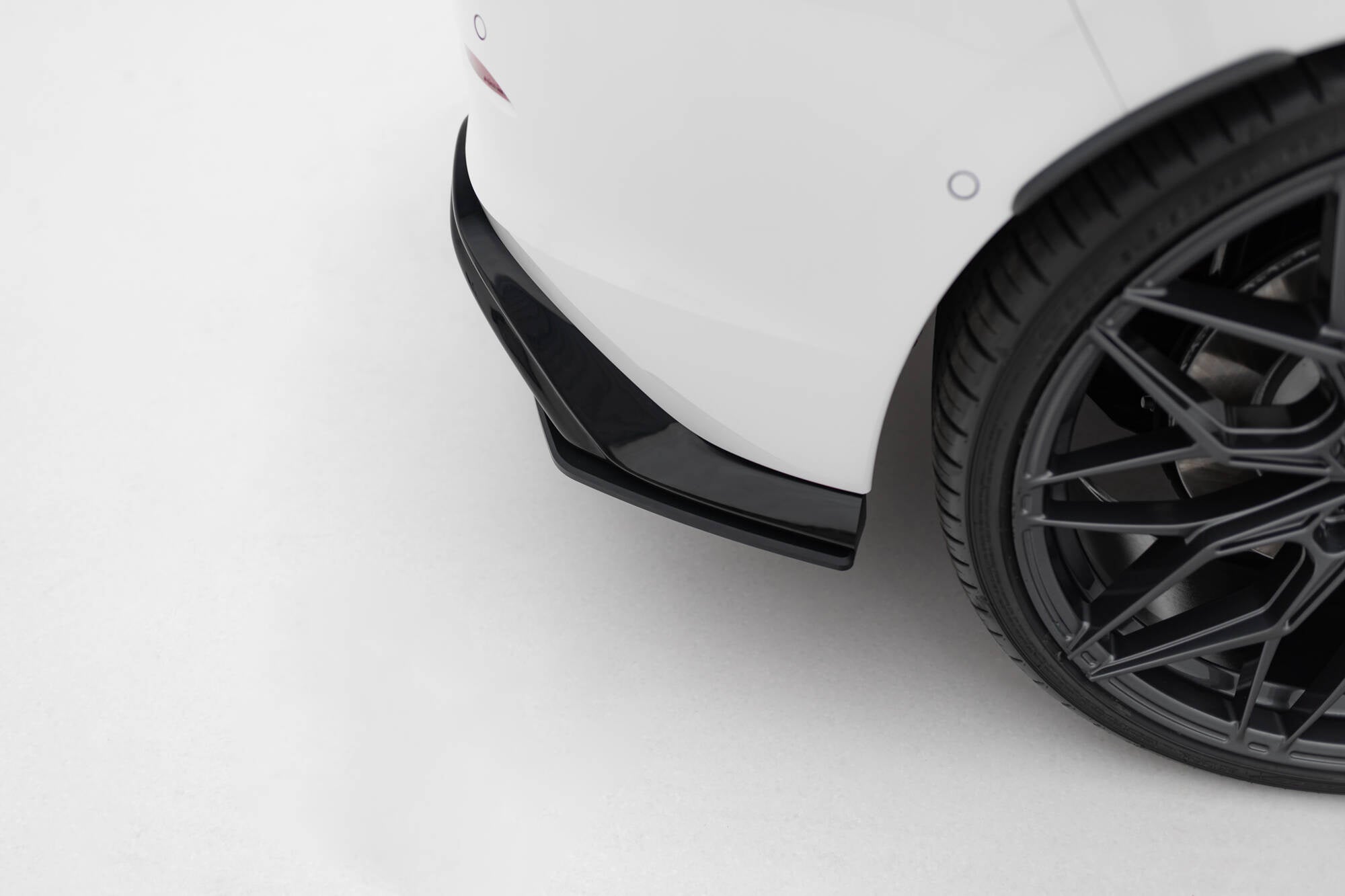 Splitters laterales traseros Street Pro V1 Volkswagen Golf GTI Mk8