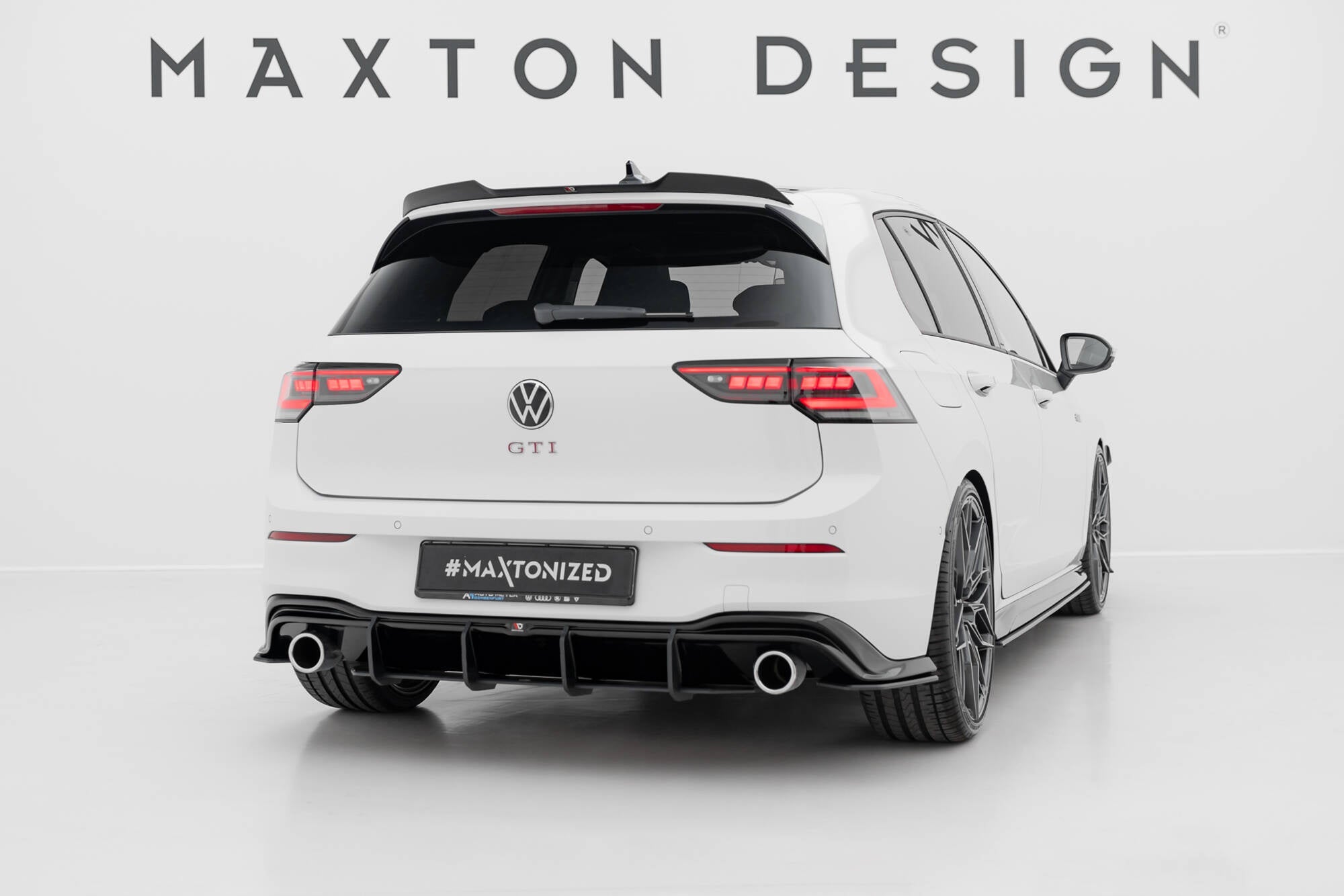 Splitters laterales traseros Street Pro V2 Volkswagen Golf GTI Mk8