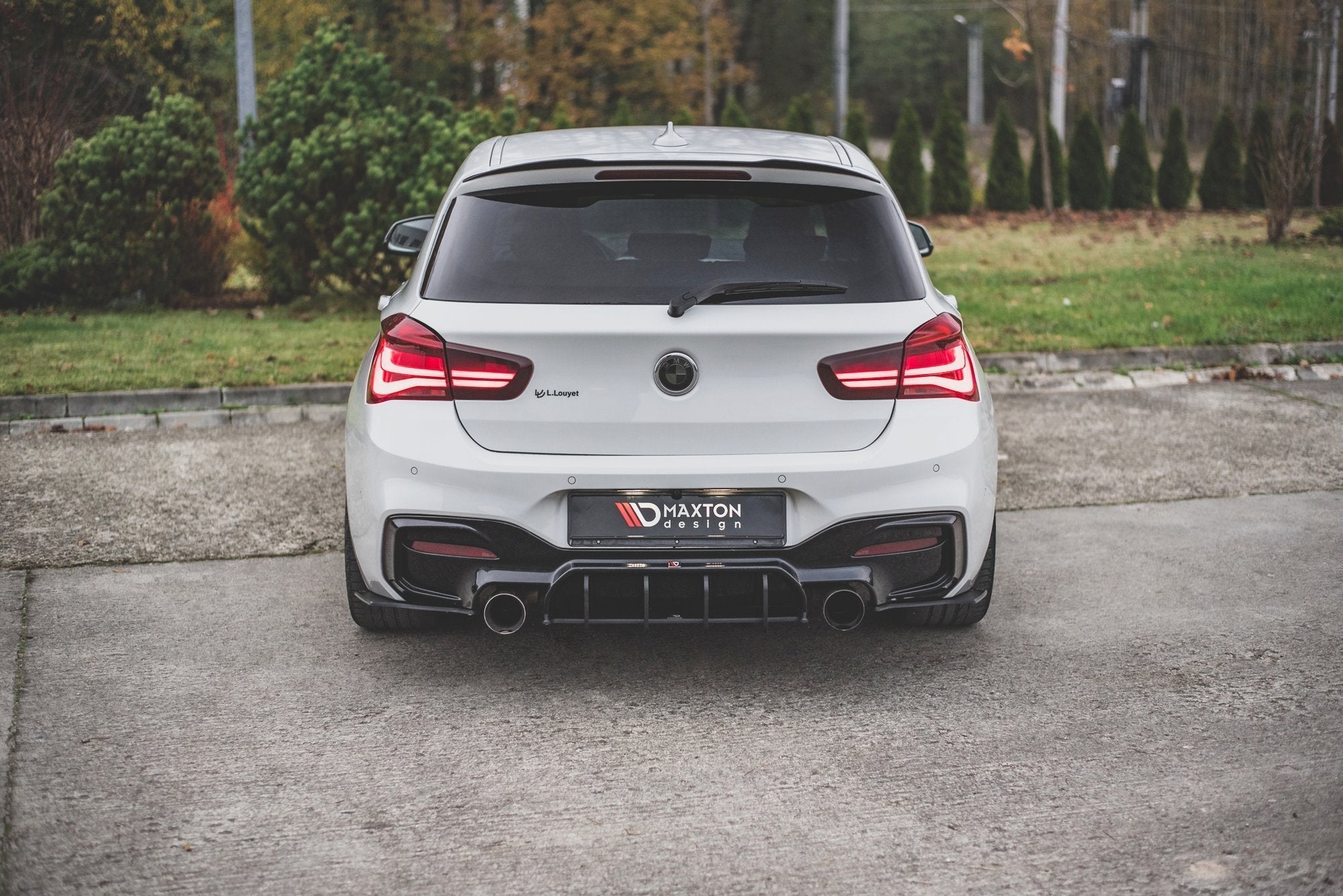 Splitters laterales traseros Street Pro V3 BMW Serie 1 F20 M140i