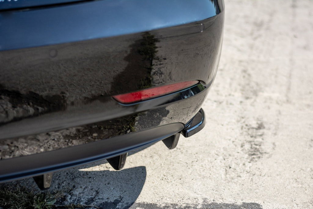 Splitters laterales traseros Tesla Model 3 Mk1 2017-2023