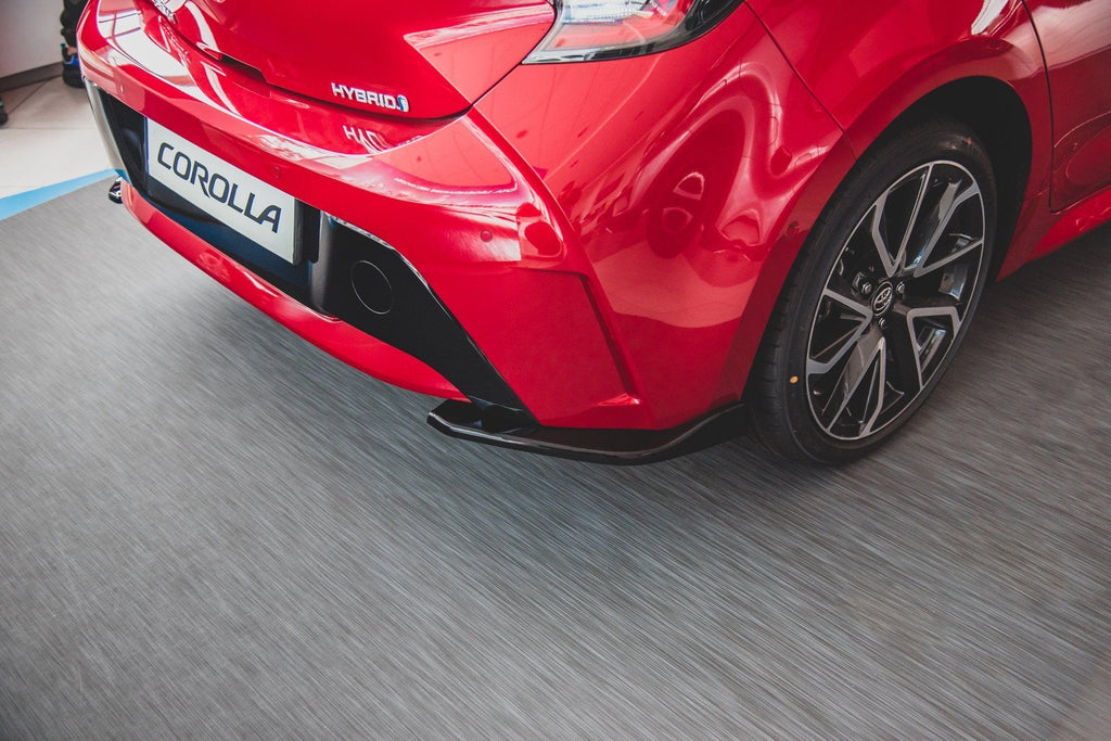 Splitters laterales traseros Toyota Corolla XII Hatchback