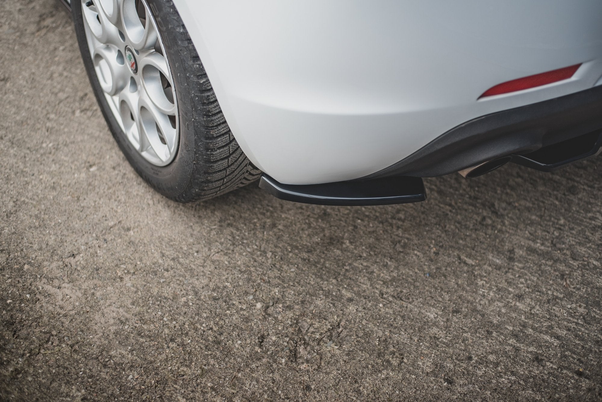 Splitters laterales traseros V.1 Alfa Romeo Giulietta Facelift