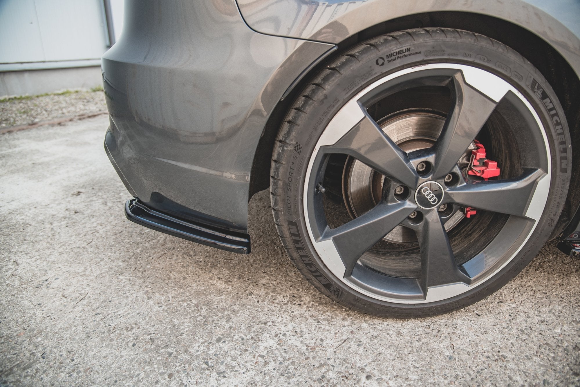 Splitters laterales traseros V.1 Audi RS3 8V Sportback