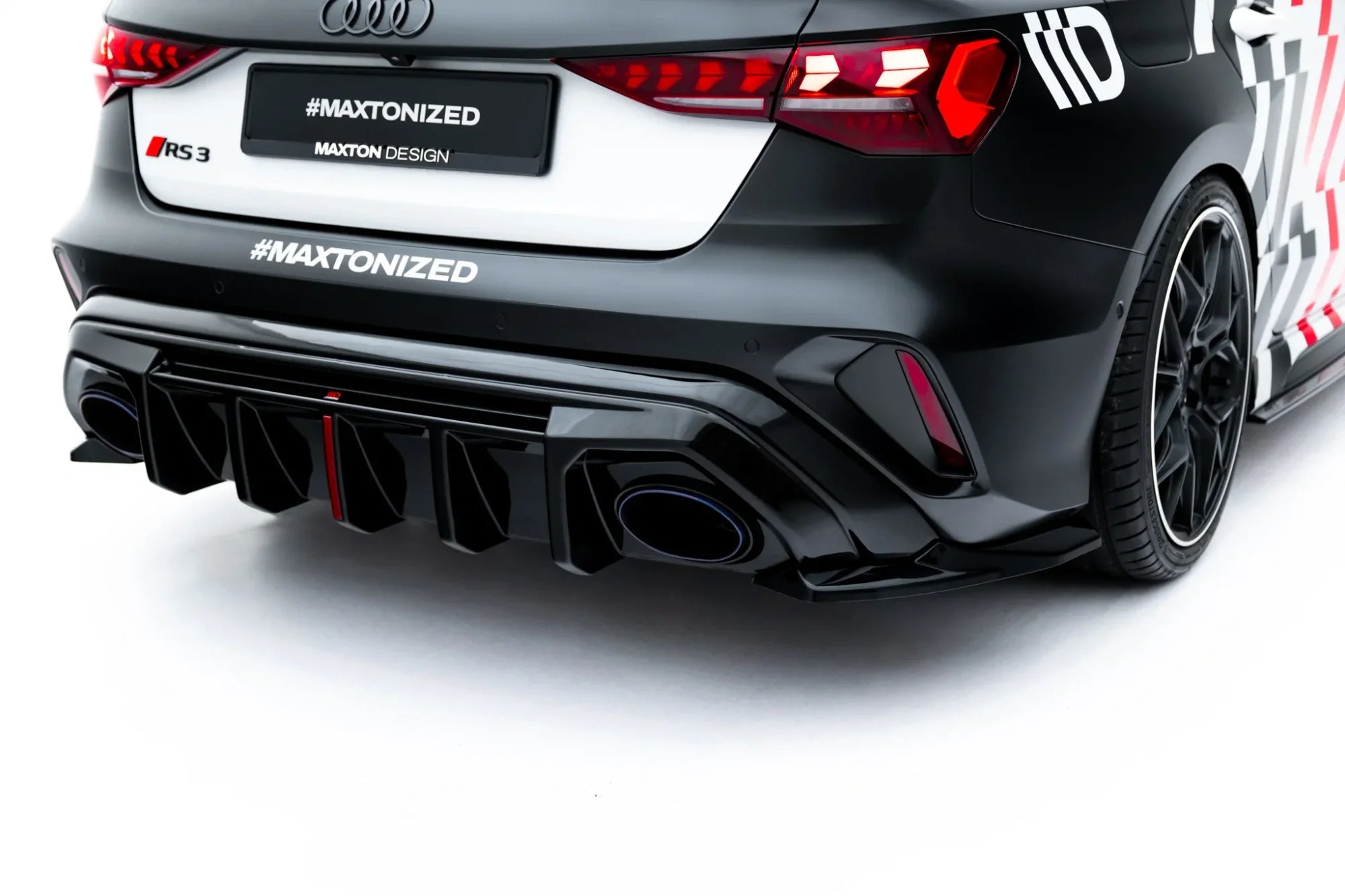 Splitters laterales traseros V.1 Audi RS3 Berlina / Sedán 8Y Facelift