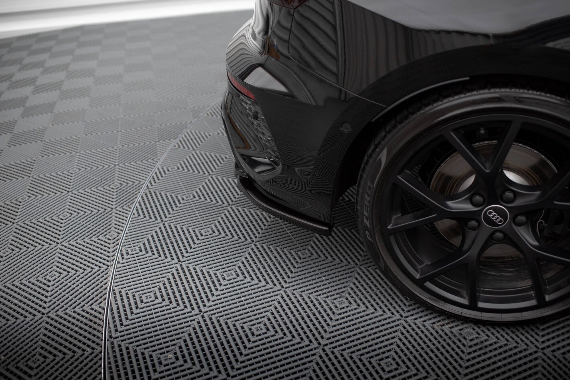 Splitters laterales traseros V.1 Audi RS3 Sportback 8Y
