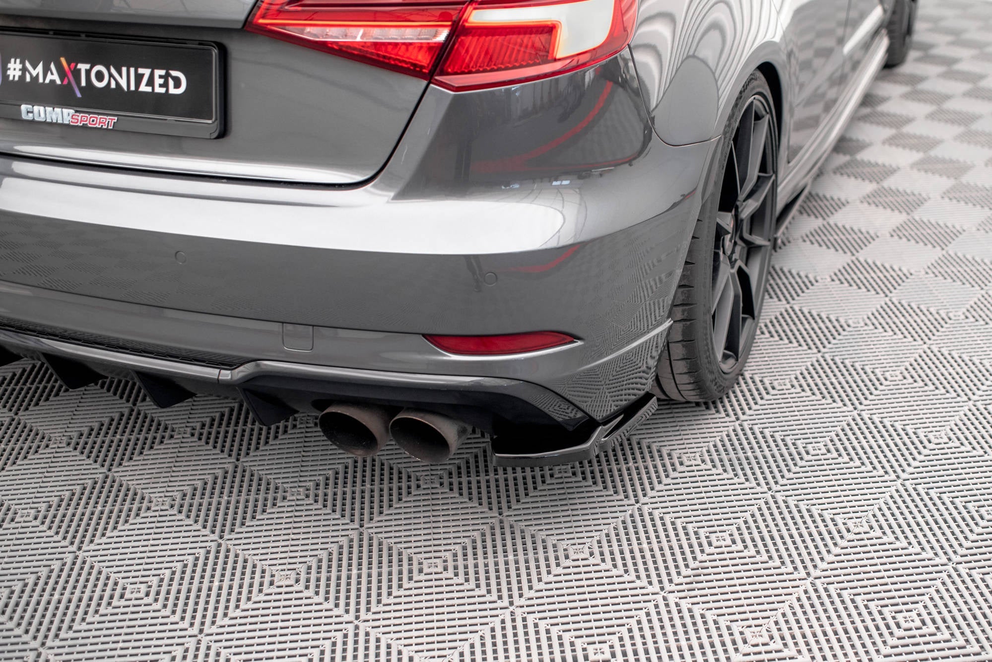 Splitters laterales traseros V.1 Audi S3 Sportback 8V Facelift