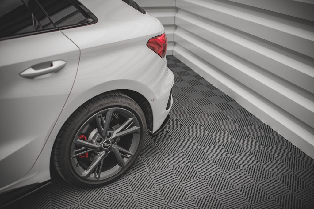Splitters laterales traseros V.1 Audi S3 Sportback 8Y