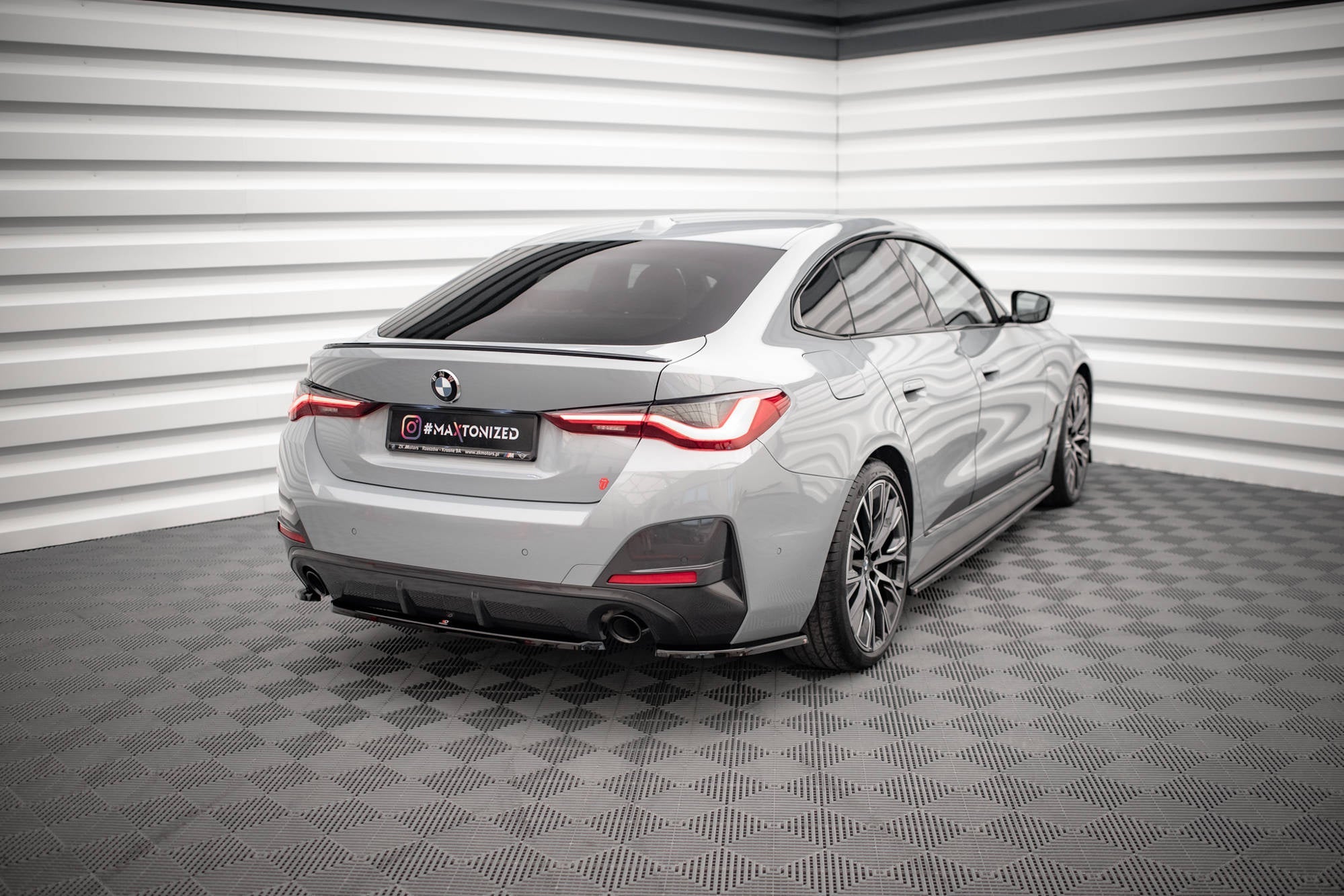 Splitters laterales traseros V.1 BMW Serie 4 Gran Coupé M-Pack G26
