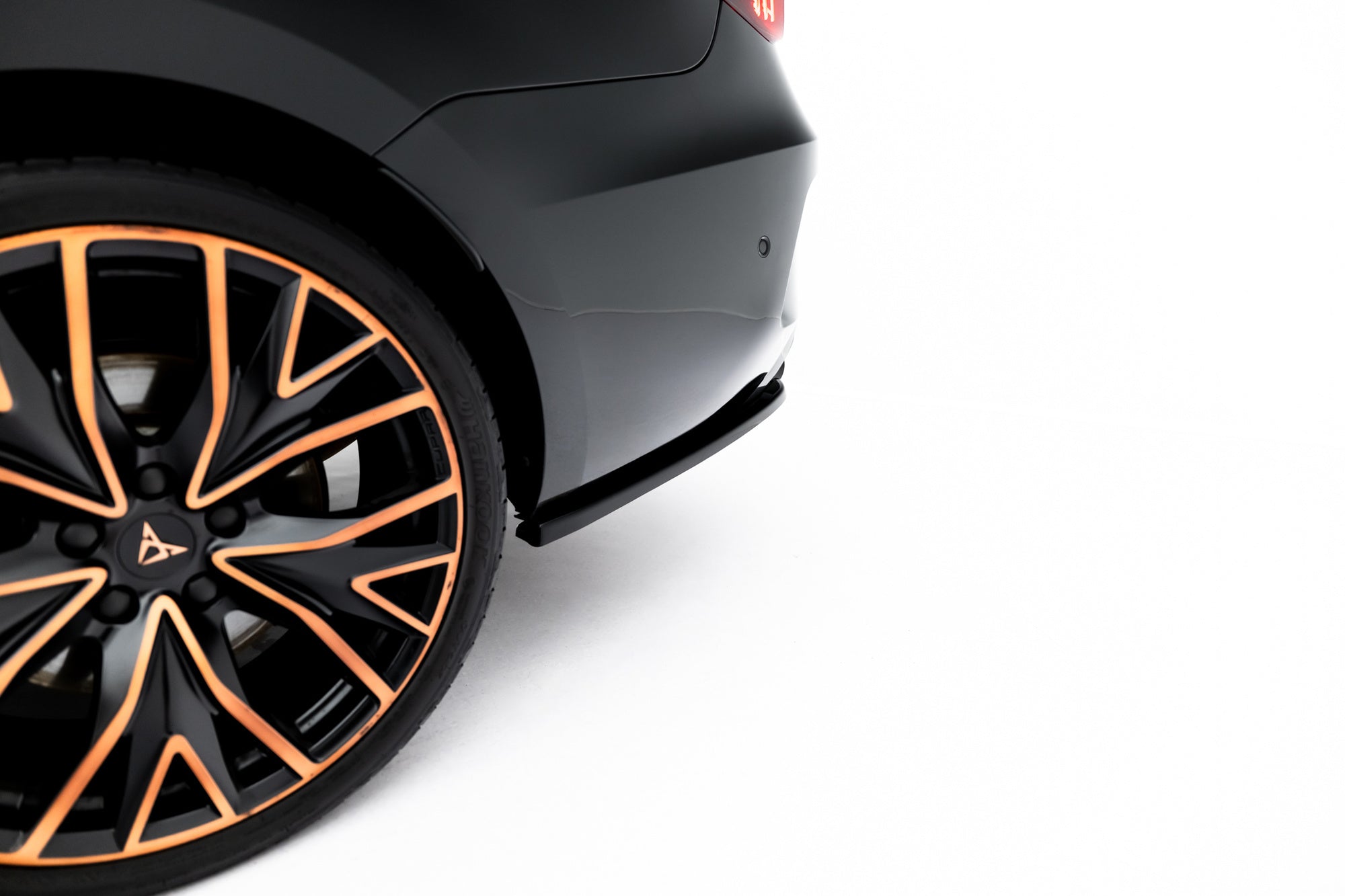 Splitters laterales traseros V.1 Cupra León ST Mk1 Facelift