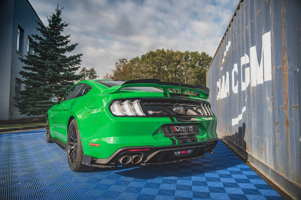 Splitters laterales traseros V.1 + Flaps Ford Mustang GT Mk6 Facelift