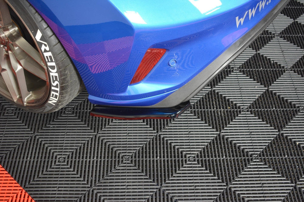Rear Side Splitters V.1 Ford Focus Hatchback ST-Line
