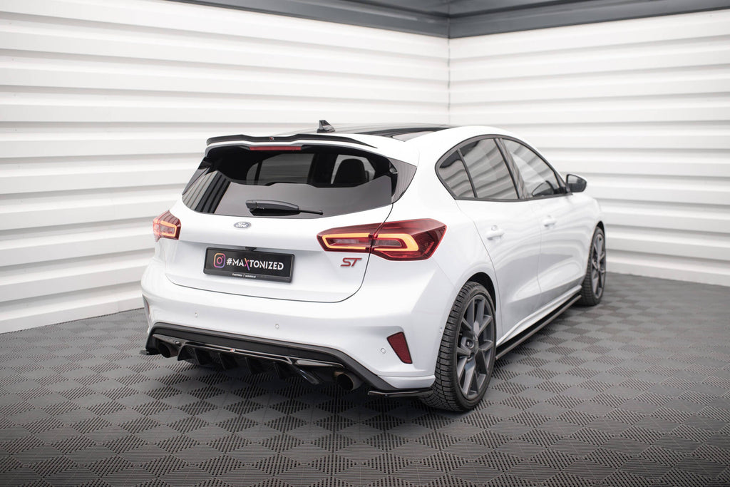 Splitters laterales traseros V.1 Ford Focus ST Mk4