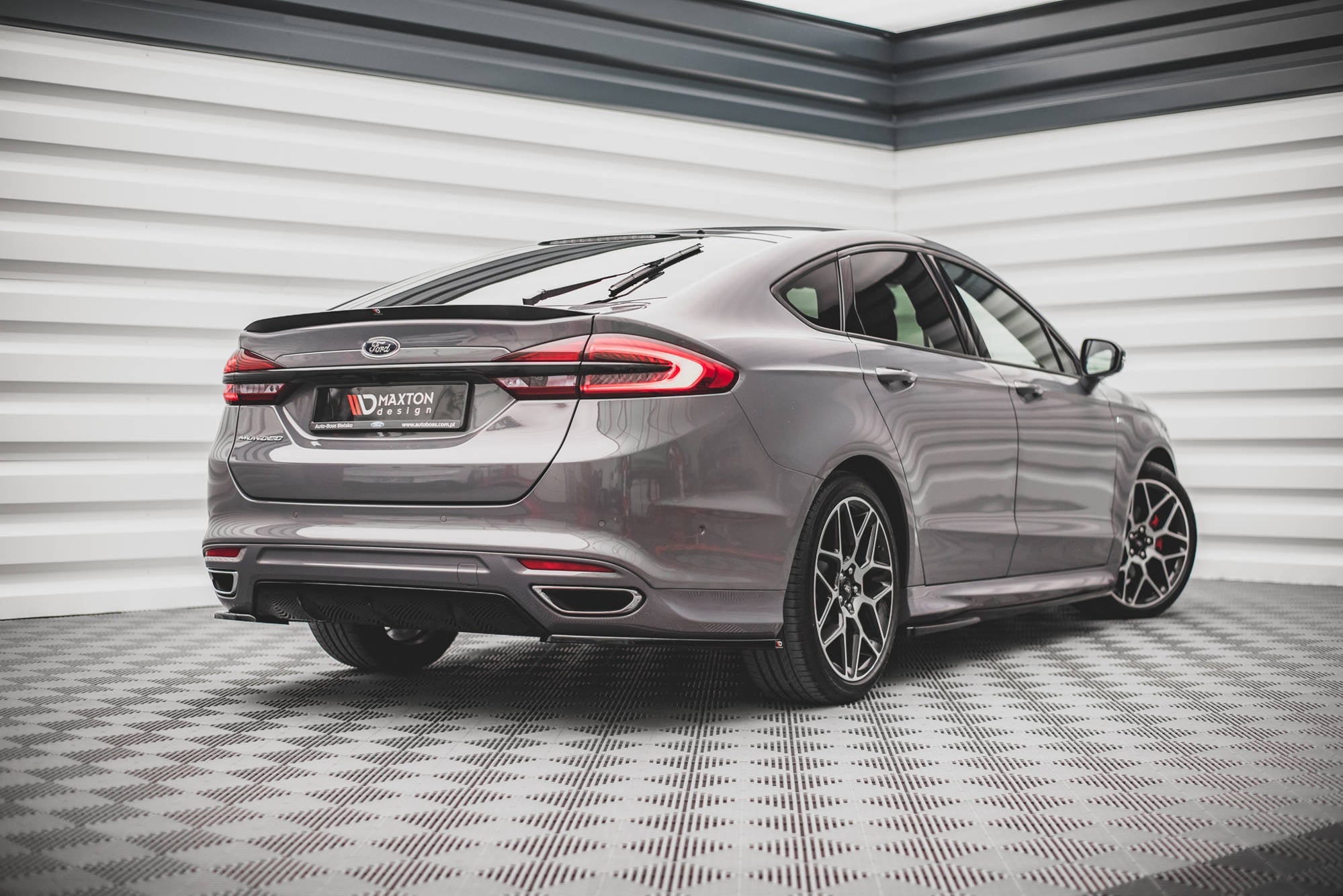 Splitters laterales traseros V.1 Ford Mondeo ST-Line Mk5 Facelift