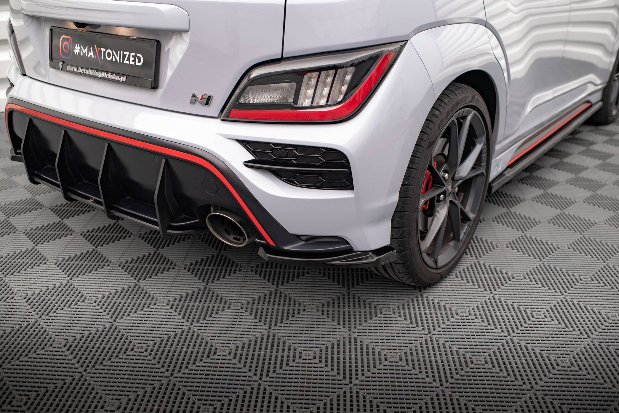 Splitters laterales traseros V.1 Hyundai Kona Mk1