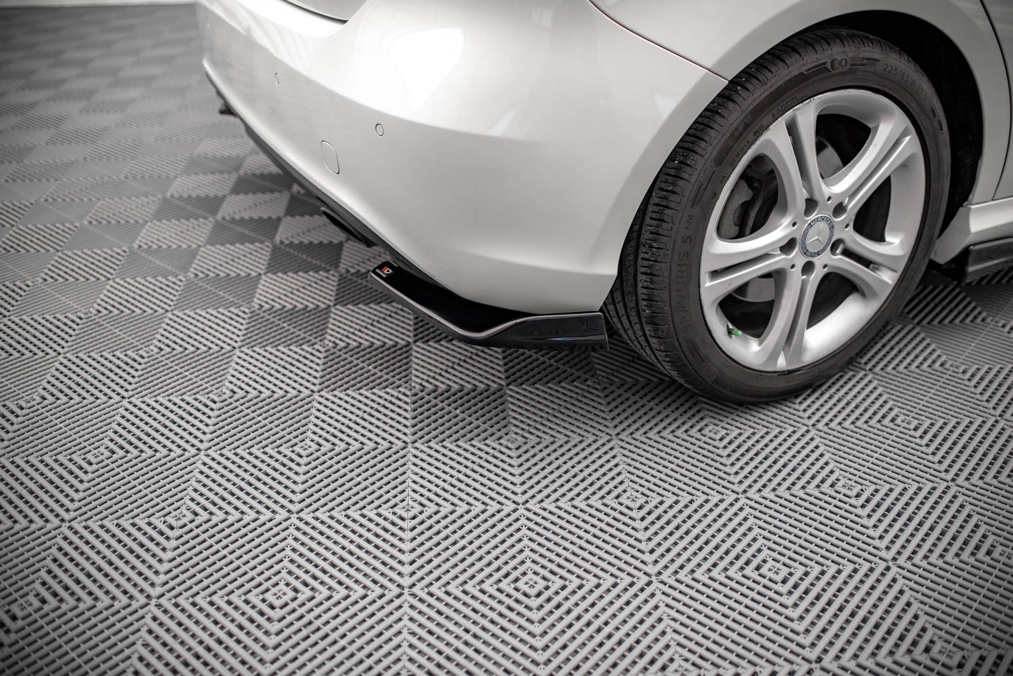 Splitters laterales traseros V.1 Mercedes-Benz Clase A W176