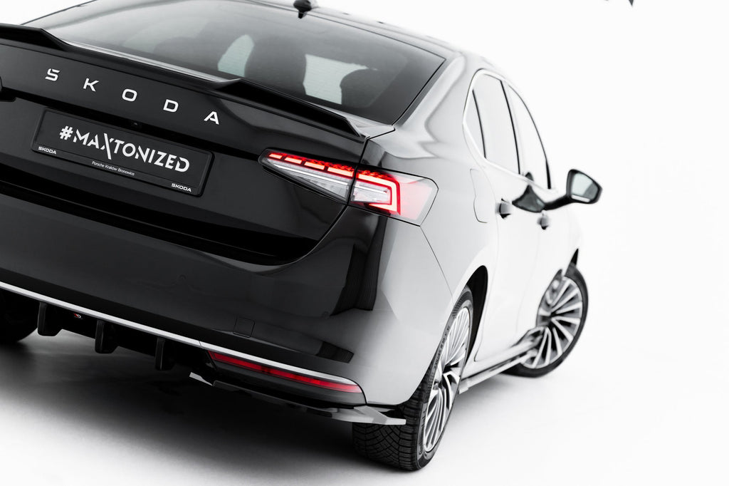Splitters laterales traseros V.1 Skoda Superb Mk4