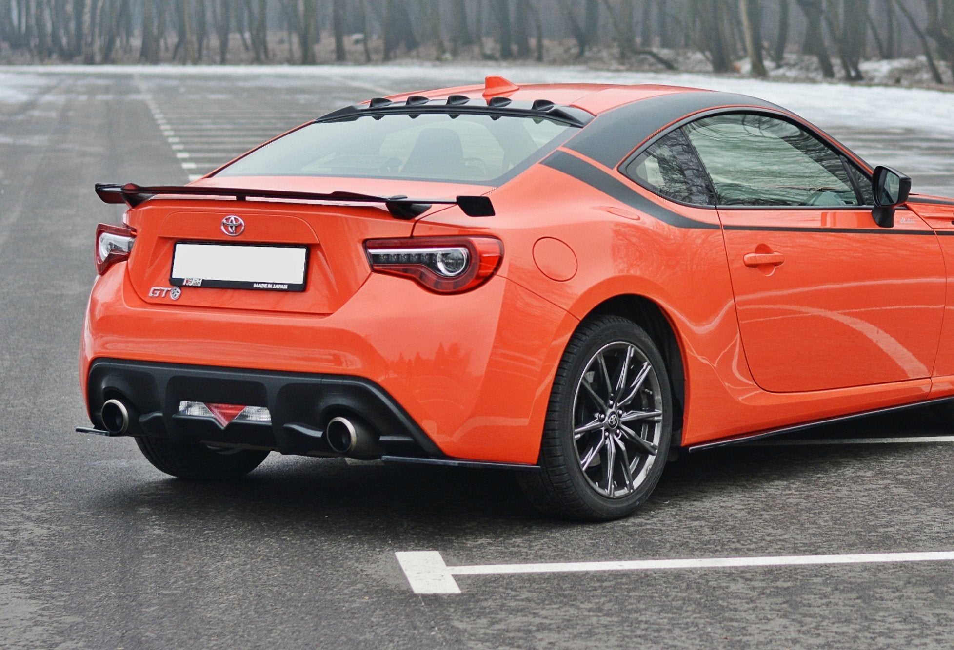Splitters laterales traseros V.1 Toyota GT86 Mk1 Facelift