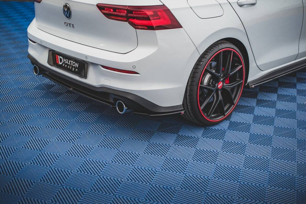 Splitters laterales traseros V.1 Volkswagen Golf GTI / GTE Mk8