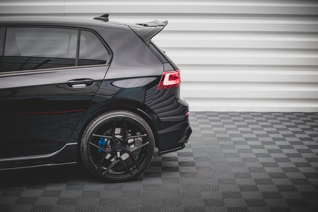 Splitters laterales traseros V.1 Volkswagen Golf R Hatchback Mk8