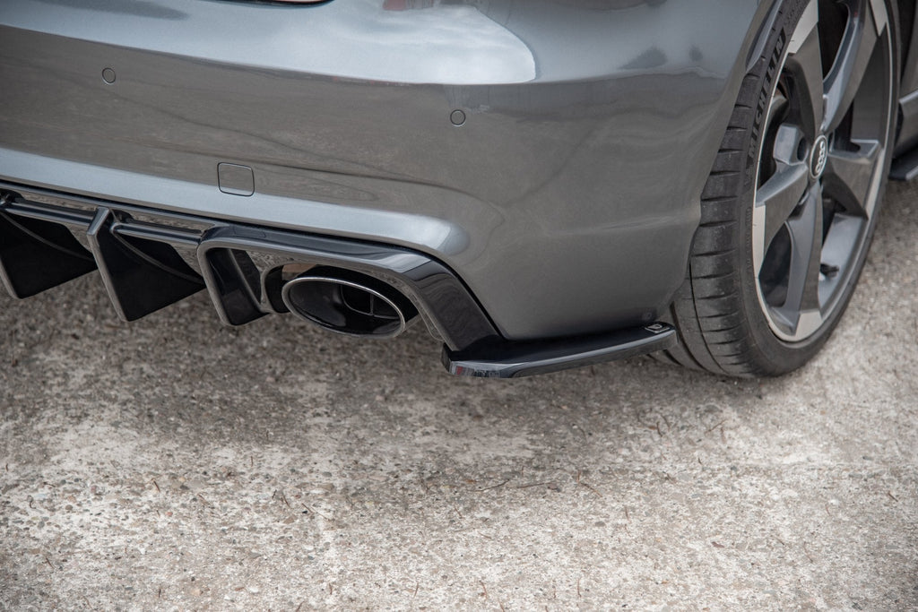 Splitters laterales traseros V.2 Audi RS3 8V Sportback