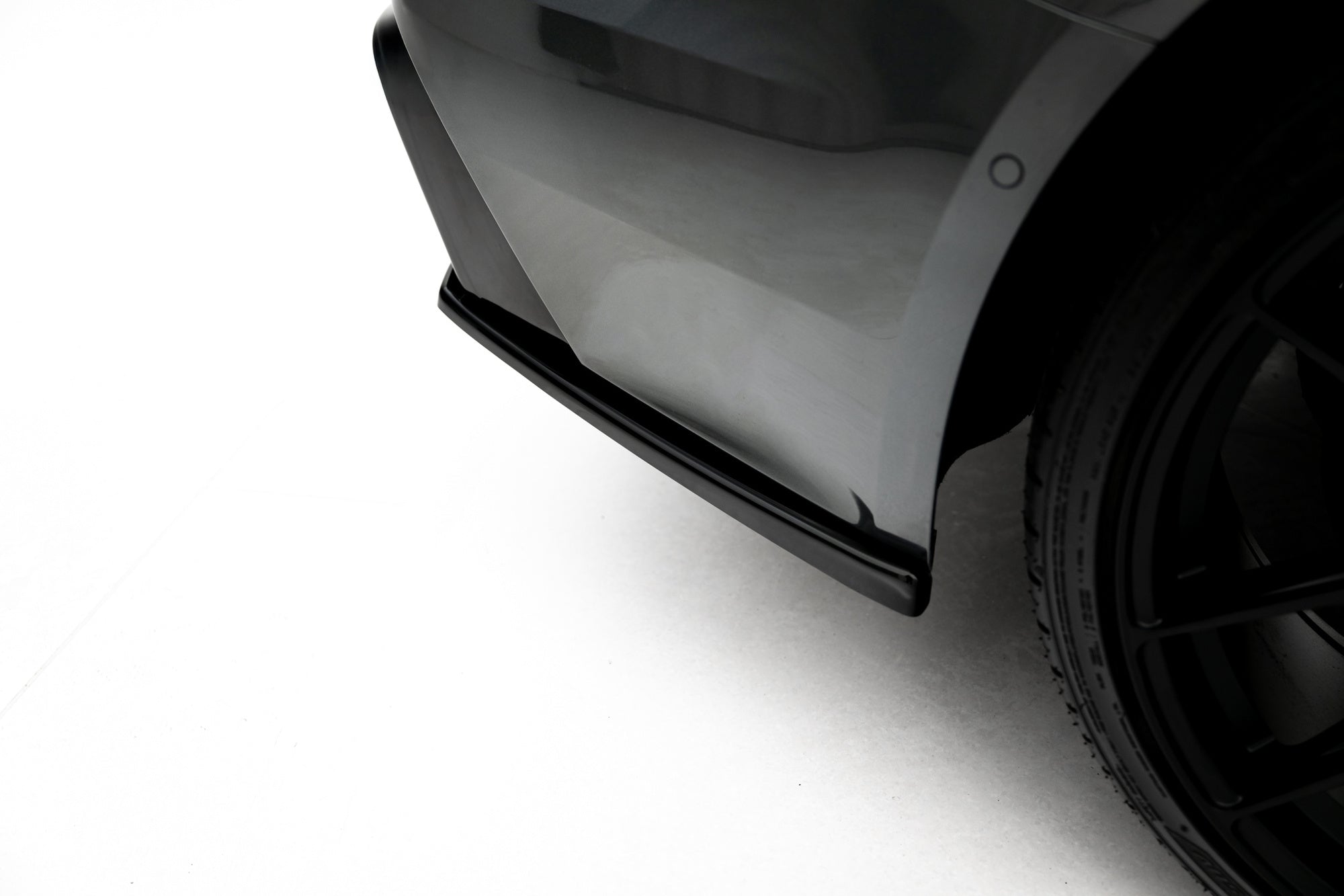 Splitters laterales traseros V.2 Audi RS6 C8 / C8 Facelift