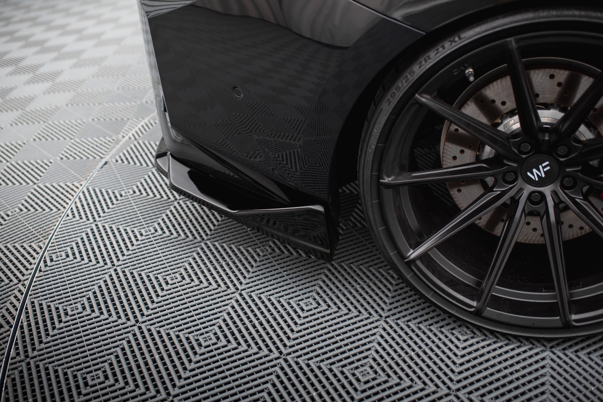 Splitters laterales traseros V.2 BMW M2 G87