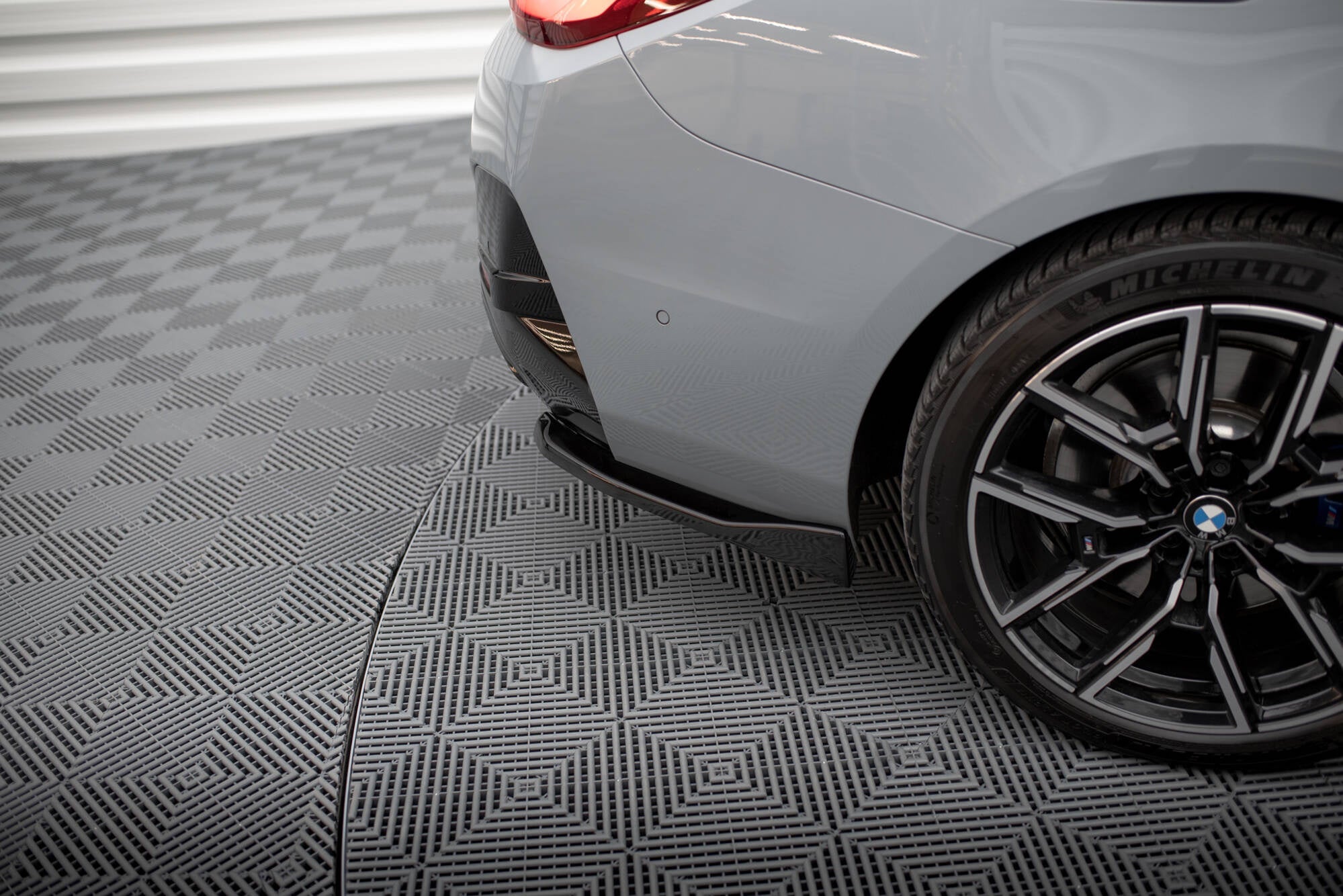 Splitters laterales traseros V.2 BMW M440i Gran Coupé G26