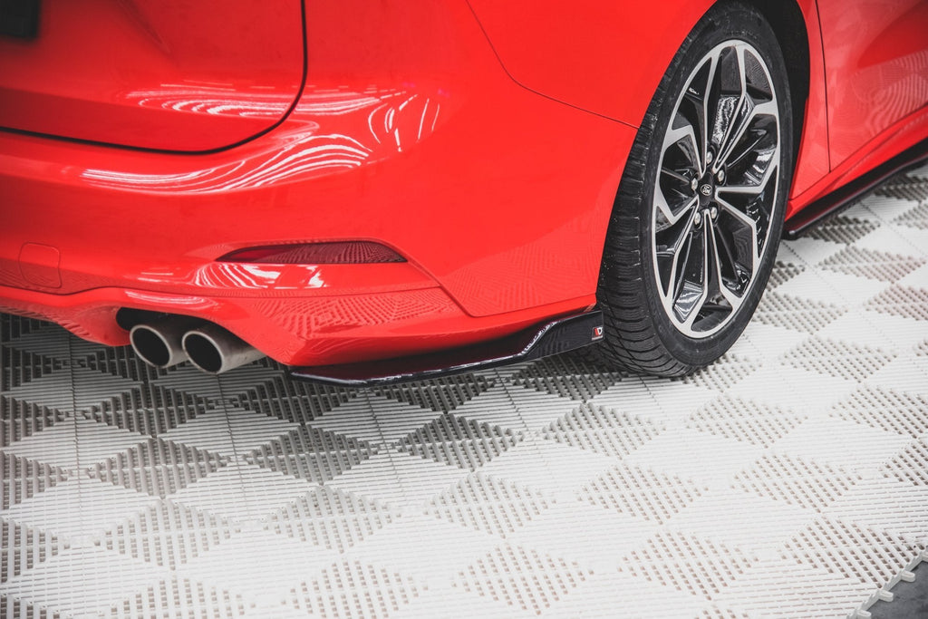Splitters laterales traseros V.2 Ford Focus ST-Line Familiar Mk4