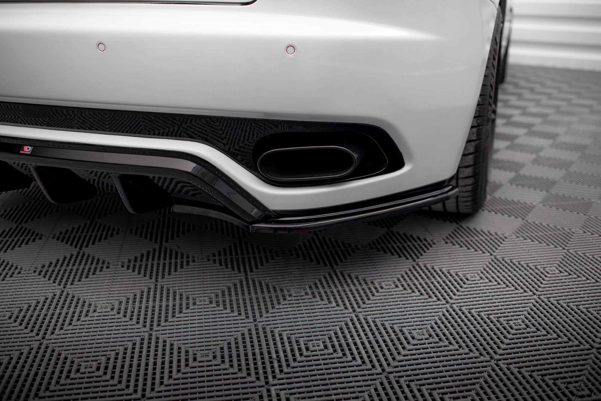 Splitters laterales traseros V.2 Maserati Granturismo Mk1