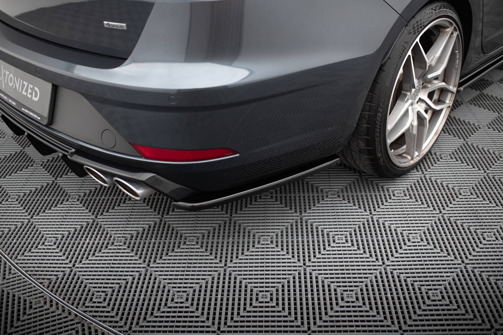 Splitters laterales traseros V.2 Seat Leon Cupra Mk3 Facelift Sportstourer