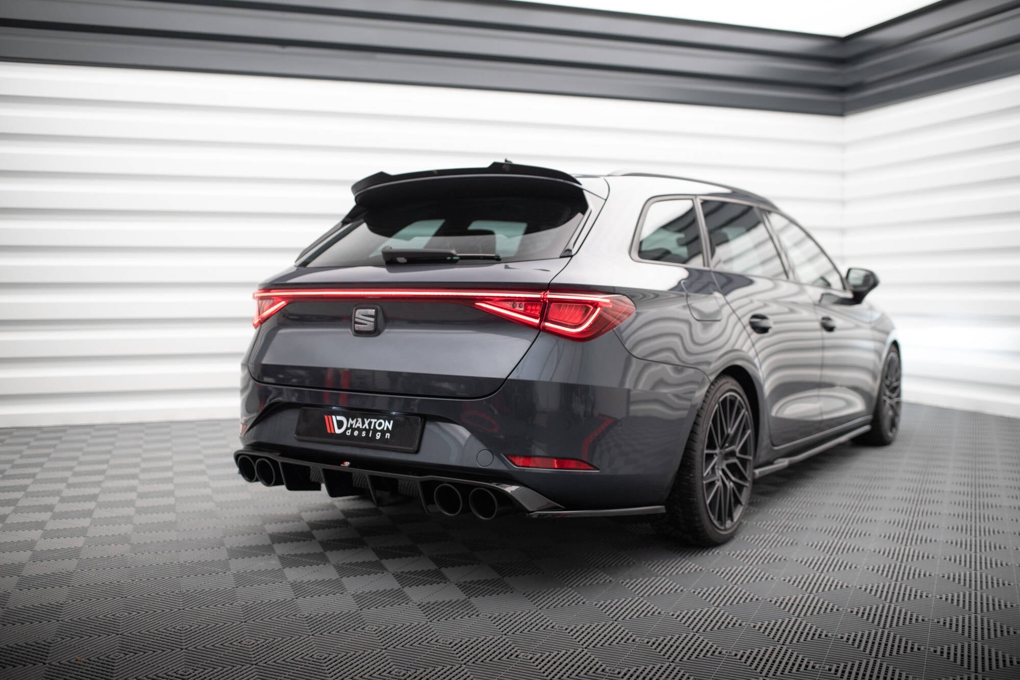 Splitters laterales traseros V.2 Seat León ST FR Mk4