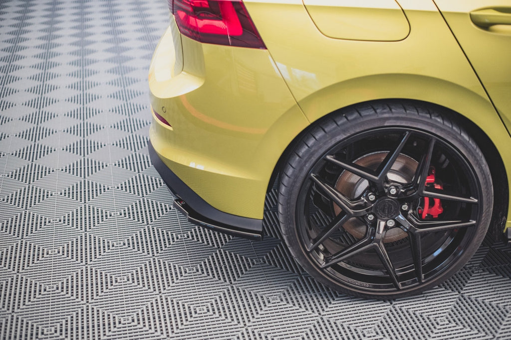 Splitters laterales traseros V.2 Volkswagen Golf GTI Clubsport Mk8