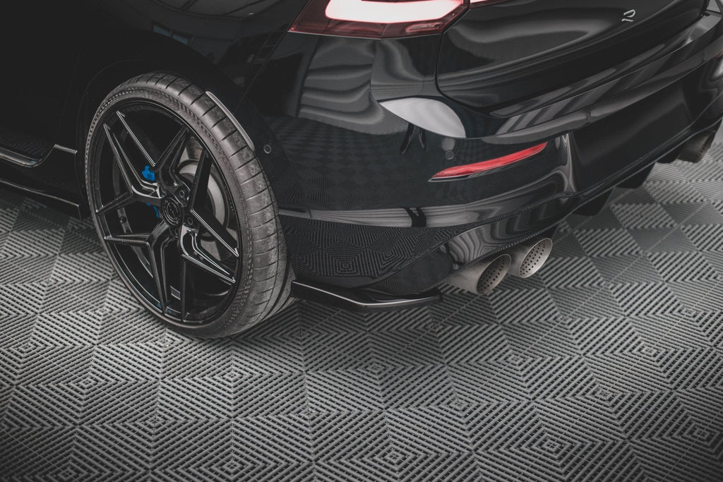 Rear Side Splitters V.2 Volkswagen Golf R Hatchback Mk8 Facelift