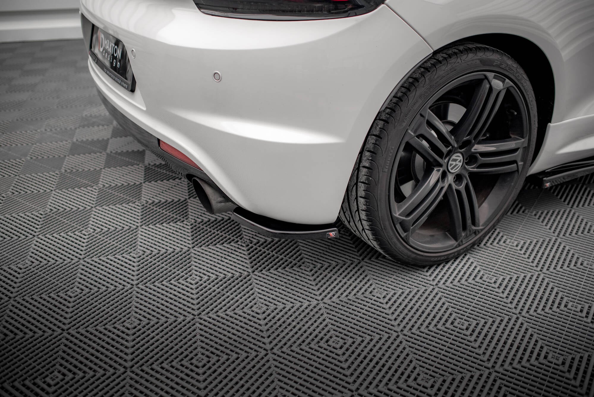 Splitters laterales traseros V.2 Volkswagen Scirocco R Mk3