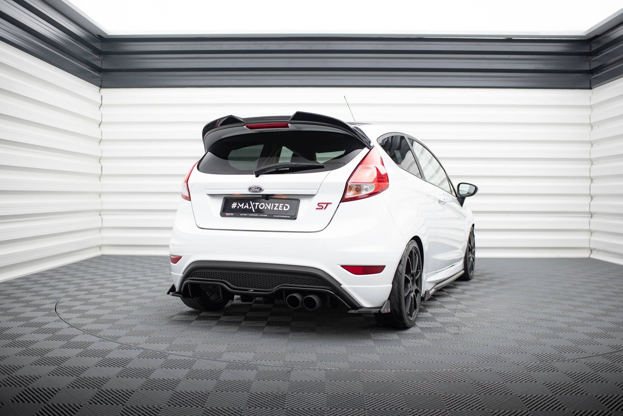 Splitters laterales traseros V.3 + Flaps Ford Fiesta ST Mk7 Facelift