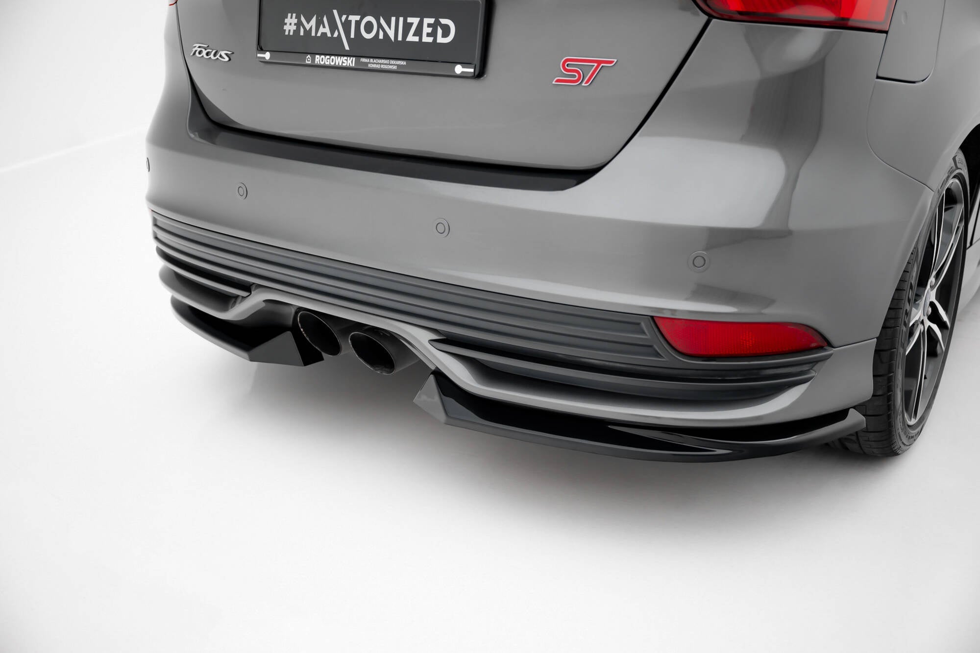 Splitters laterales traseros V.3 Ford Focus ST Mk3 Facelift