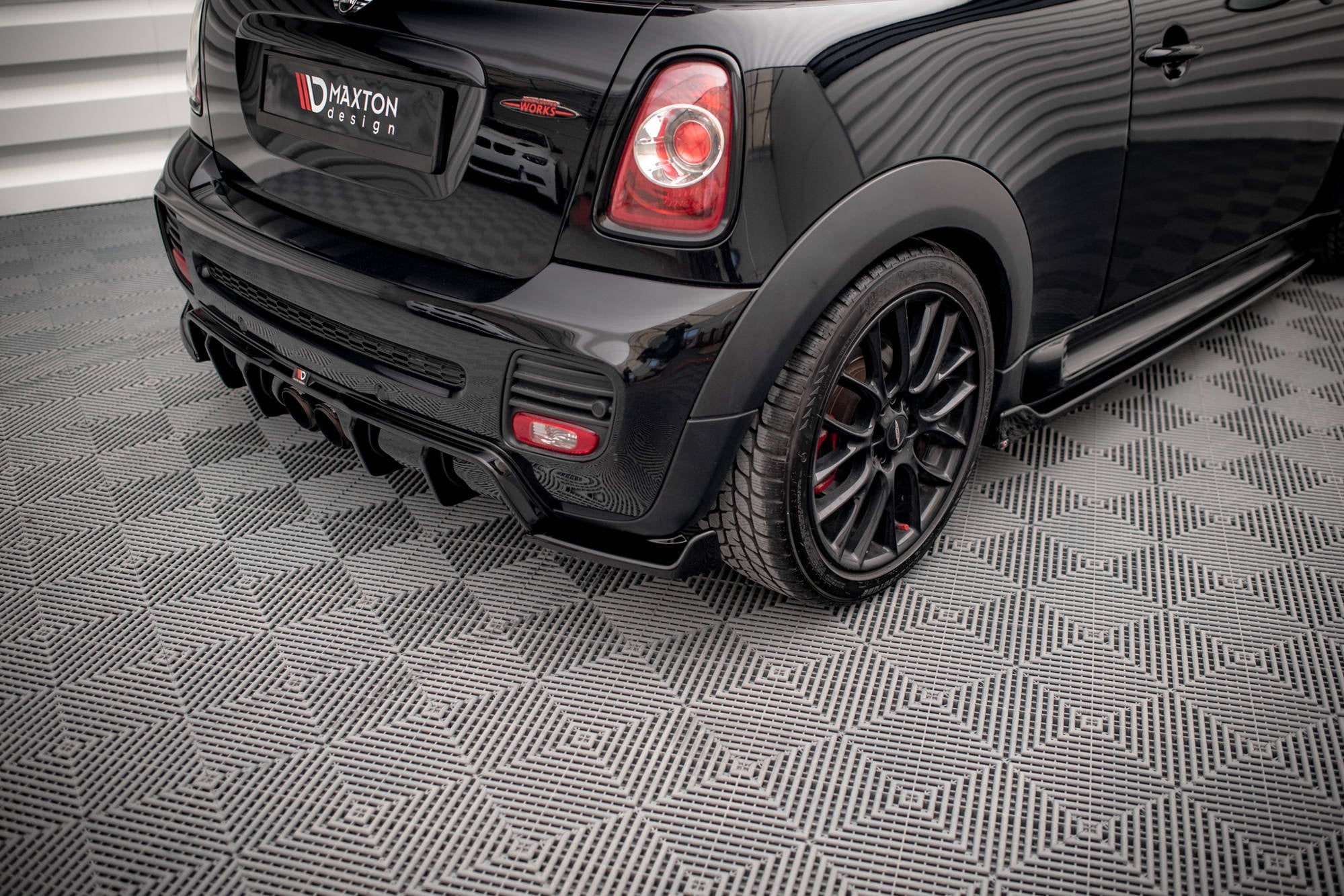 Splitters laterales traseros V.3 Mini Cooper John Cooper Works R56