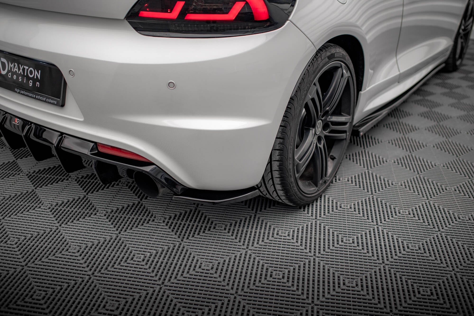 Splitters laterales traseros V.3 Volkswagen Scirocco R Mk3