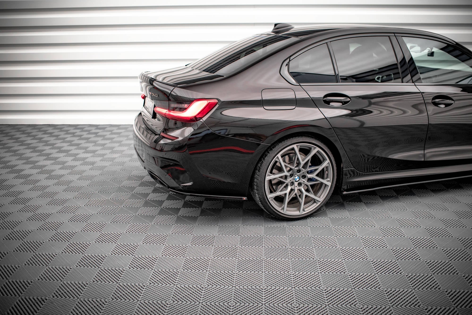 Splitters laterales traseros V.4 BMW M340i G20 / G21