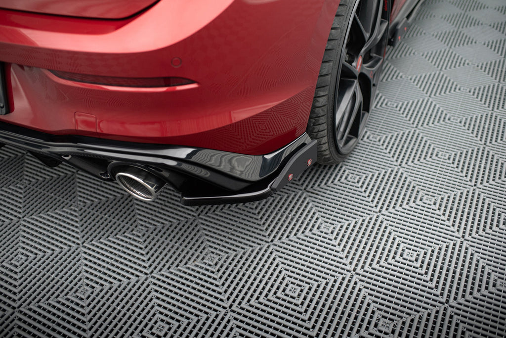 Splitters laterales traseros V.4 + Flaps Volkswagen Golf GTI / GTE Mk8